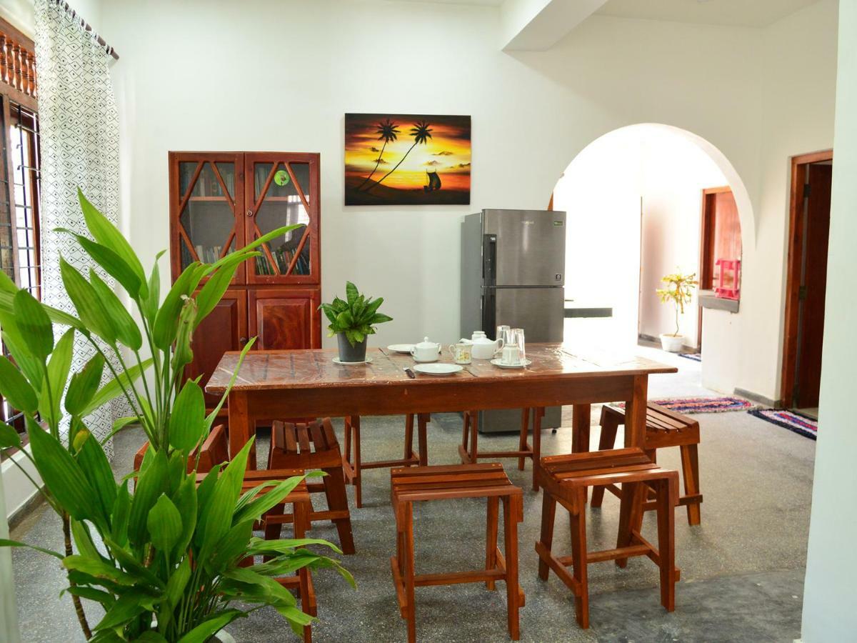 Happy Tuna Guesthouse Hikkaduwa Exterior foto